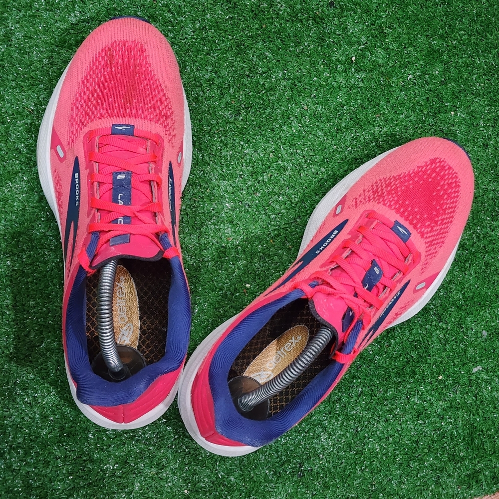 BROOKS LAUNCH 9 - Women's Athletic Shoes - SIZE 10 - - - Insoles aren't brooks - Picture 7 of 9